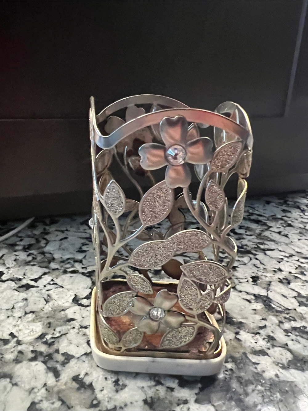 Bath & Body Works Silver Floral Metal Home Accent soap Holder by